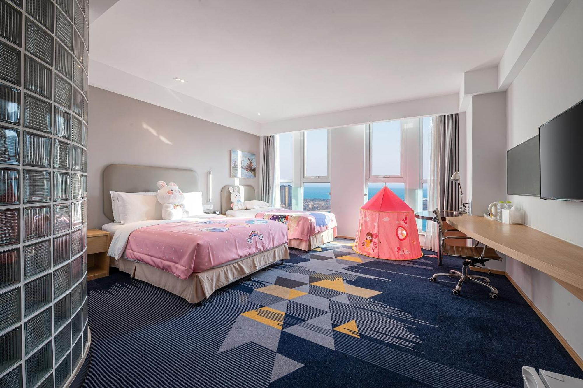 Holiday Inn Express - Qingdao West Coast By Ihg Dış mekan fotoğraf