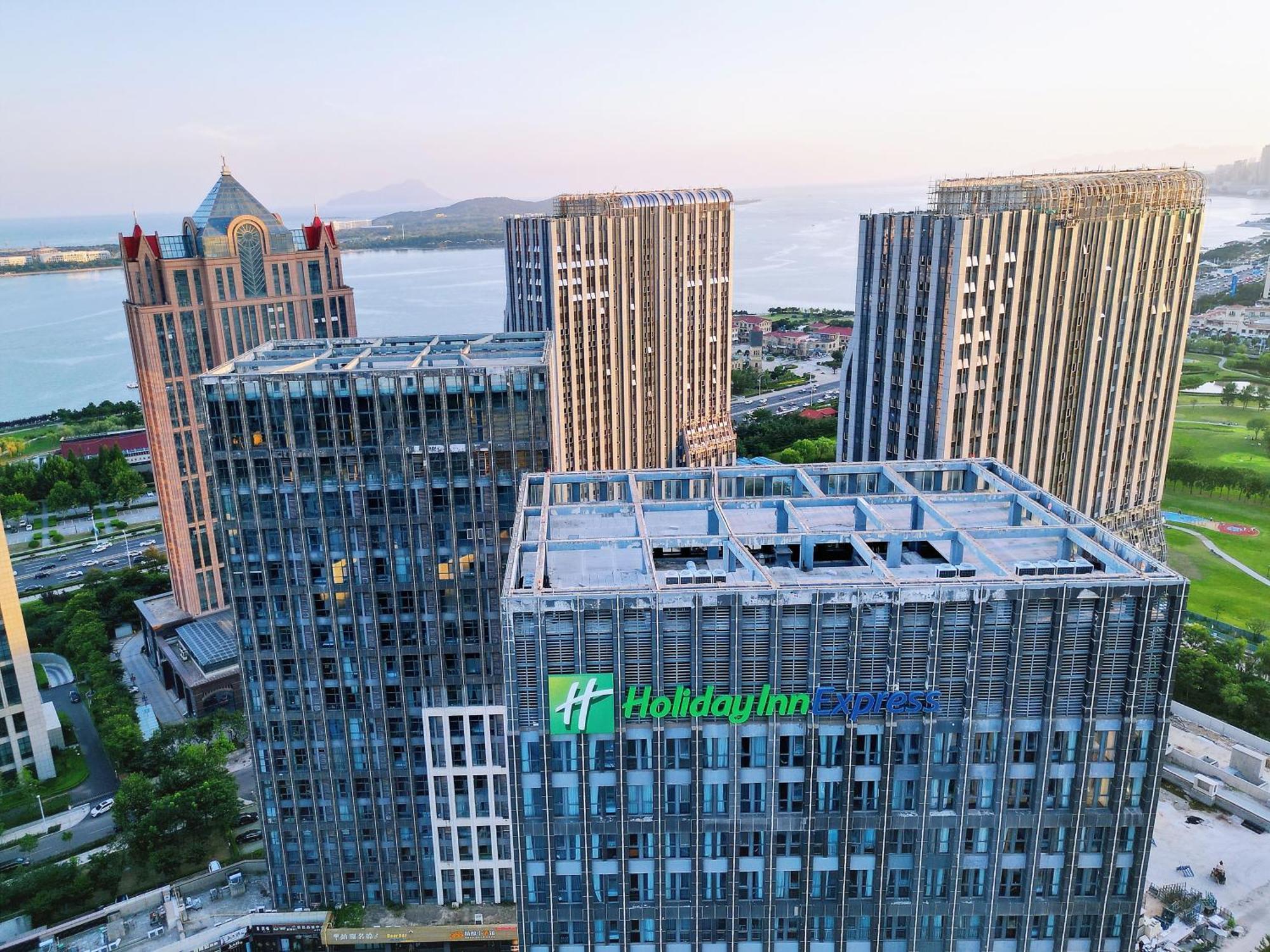 Holiday Inn Express - Qingdao West Coast By Ihg Dış mekan fotoğraf